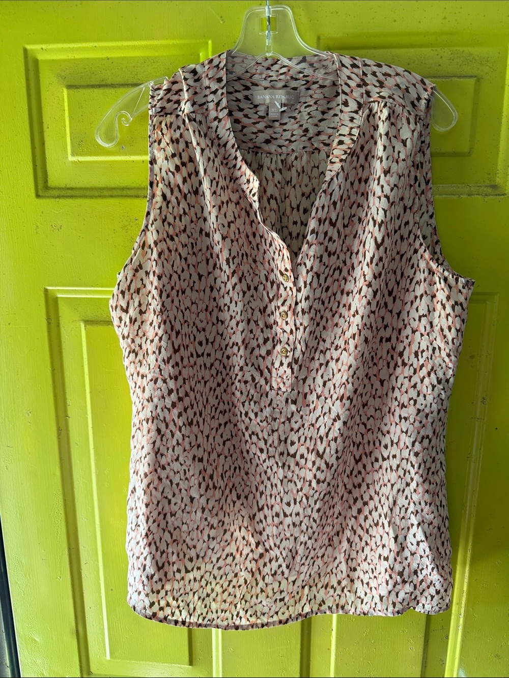 Banana Republic Pink and Black Printed Sleeveless V-Neck Camisole